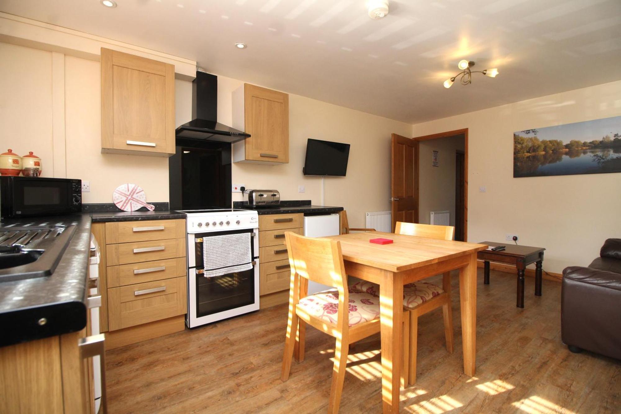 بيتربرو Highfields Holidays Bed & Breakfast المظهر الخارجي الصورة